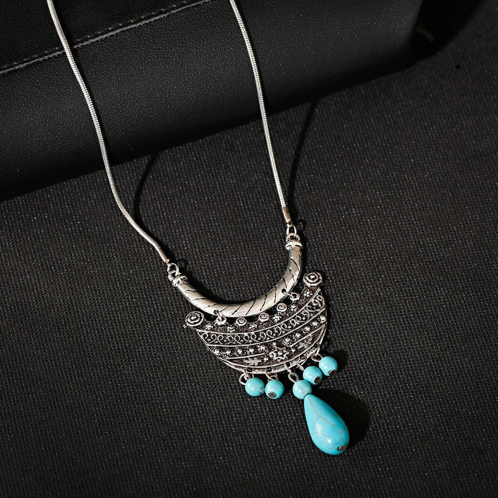 Womens Gypsy Jewelry Bohemian Ethnic Red Natural Stone Pendants Necklaces Metal Tibetan Sliver Color Chain Necklace For