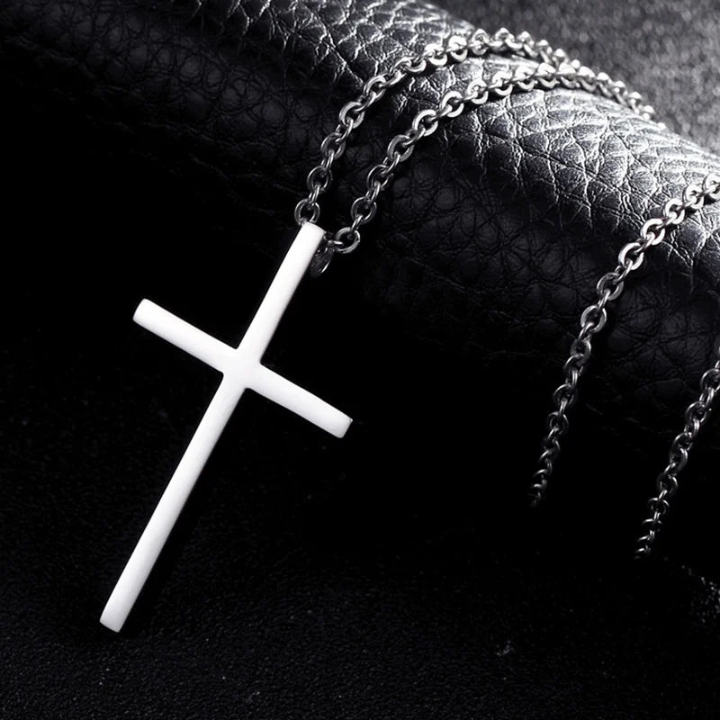 Minimalist Cross Pendant Necklace — Silver
