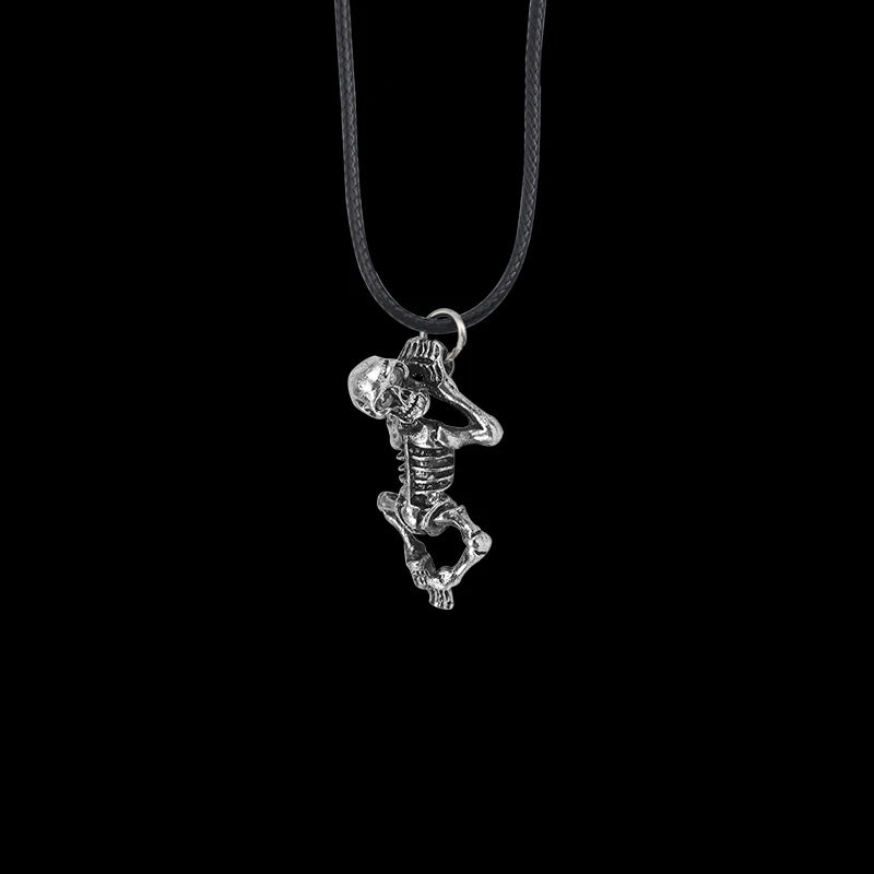Skull Pendant Necklace — Vintage Gothic Rope Chain