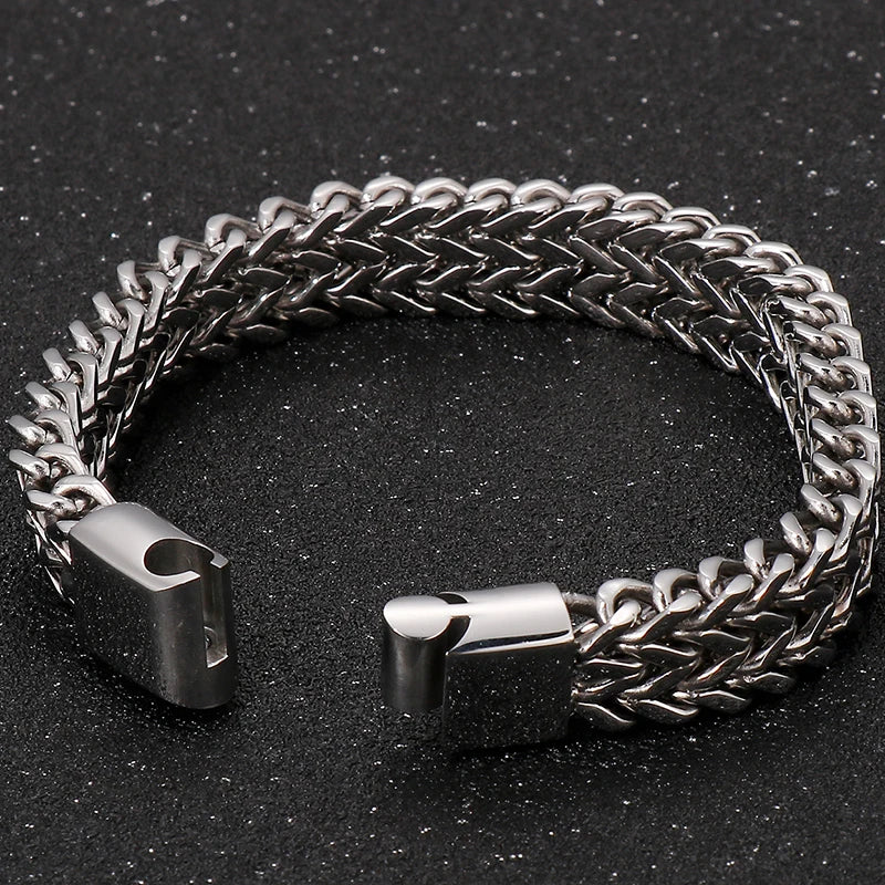 Men's 316L Stainless Steel Wrist Bracelet Man On Hand Chain Bracelets For Men Logo & Name & Date Engraved Male Jewelry