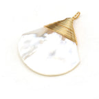 Natural Shell Penant Exquisite Pattern Sector Shape Shells Pendant Charms for Making DIY Women Jewerly Necklace Size
