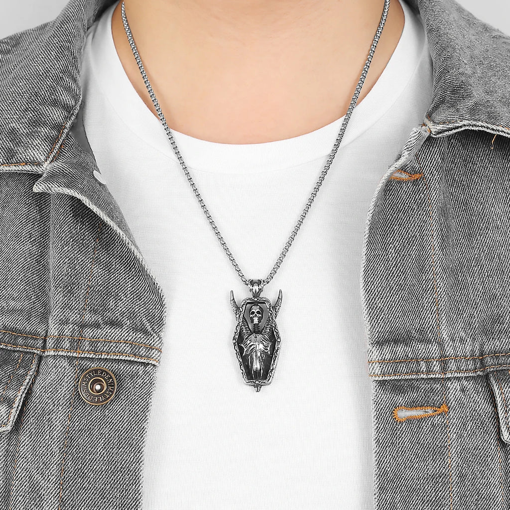 Long Horn Demon Skull Pendant Necklace — Stainless