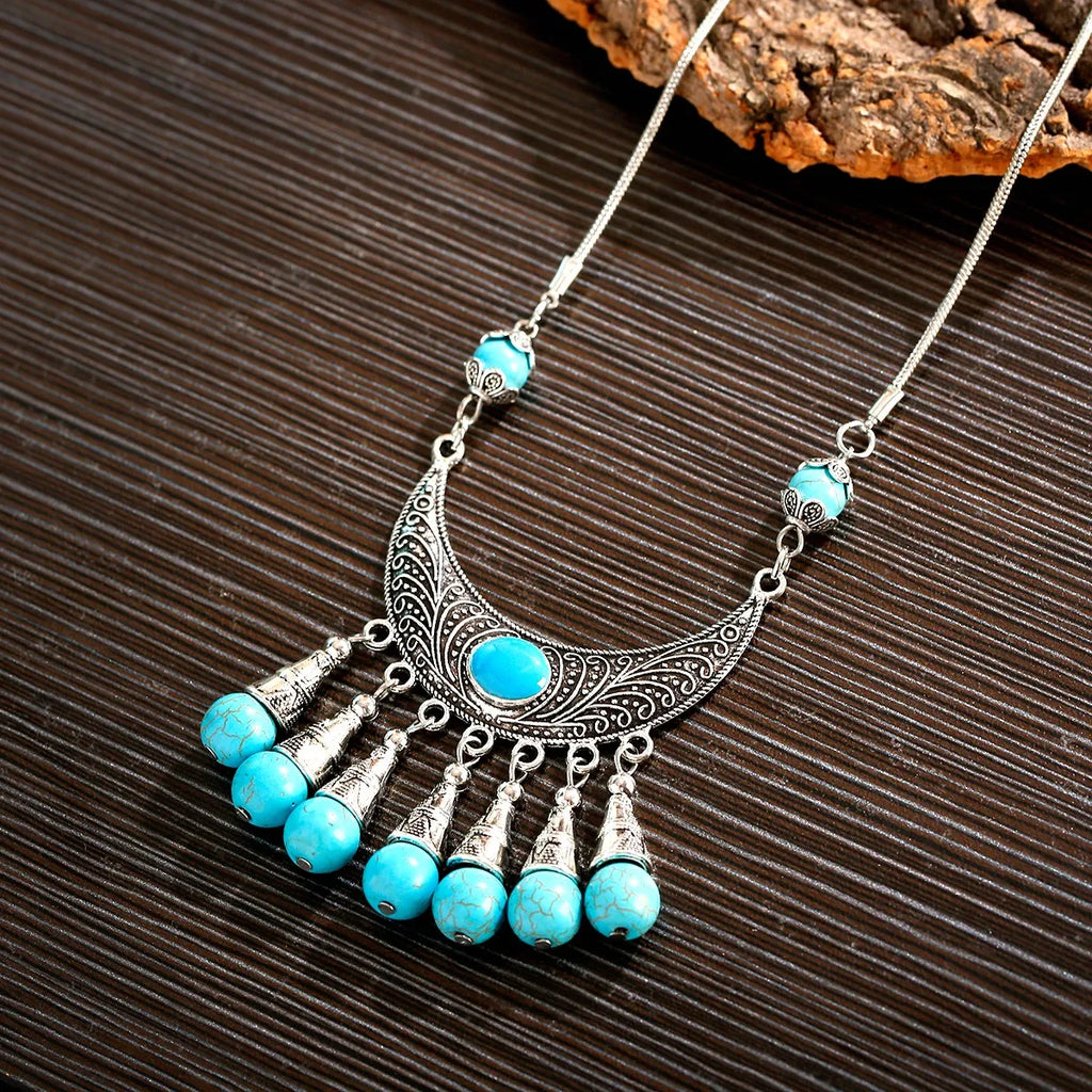 Womens Gypsy Jewelry Bohemian Ethnic Red Natural Stone Pendants Necklaces Metal Tibetan Sliver Color Chain Necklace For