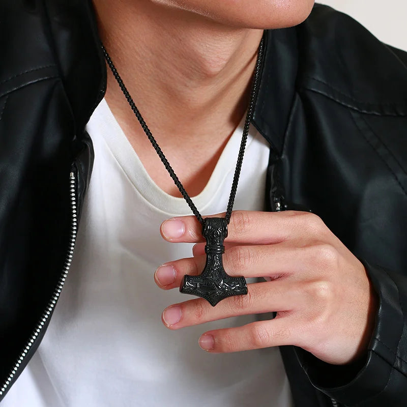 Vnox Vintage Men Norse Viking Necklaces,Rock Punk Retro Thor Mjolnir Hammer Pendant,Scandinavian Nodic Amulet Rune Neck
