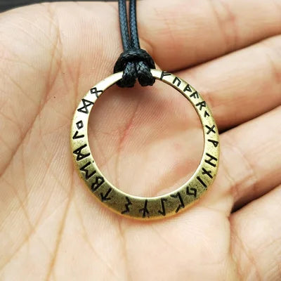 Slavic Norway Valknut with the Elder Futhark Runes Pagan Amulet Pendant Men Necklace Scandinavian Viking Jewelry