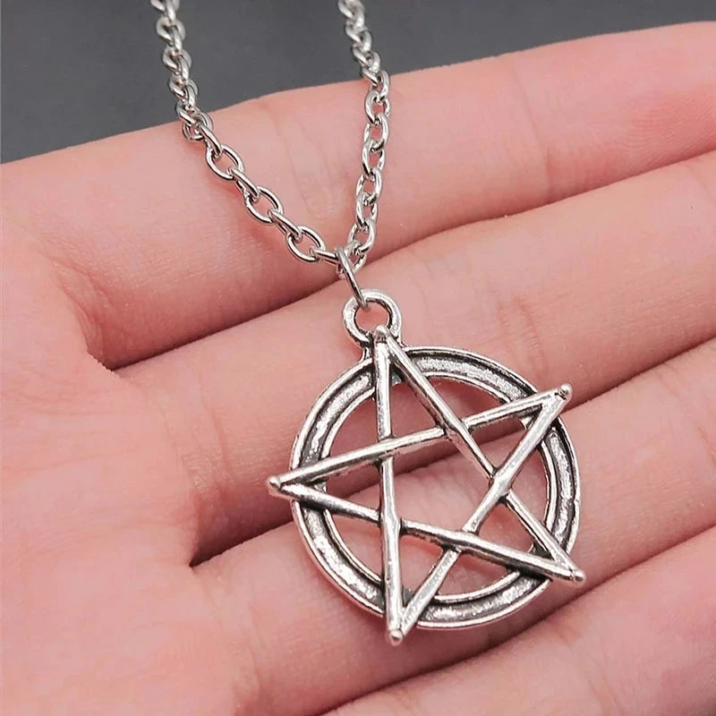 Pentagram Pendant Necklace — Gothic Chain 60cm