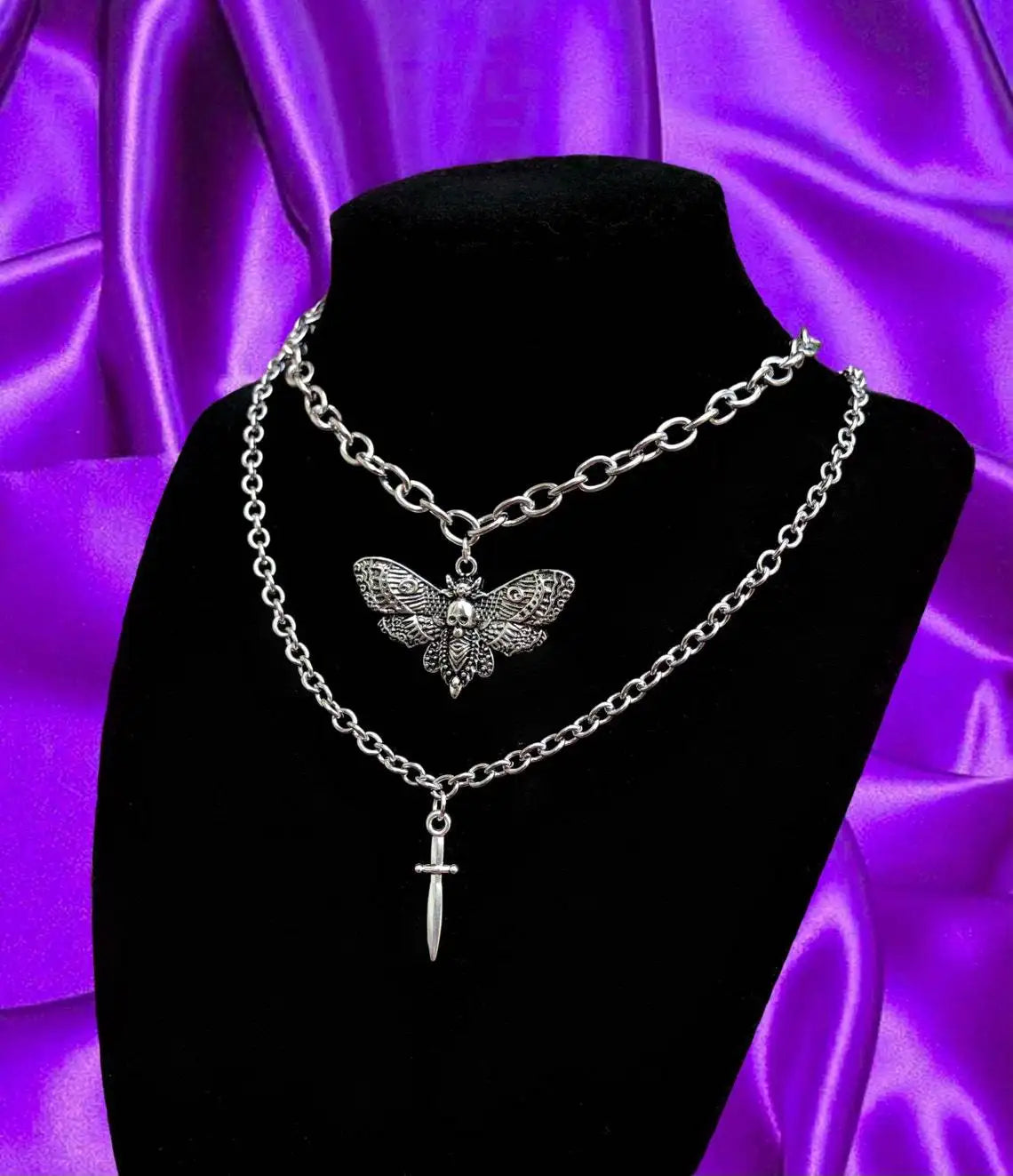 Gothic Crow Skull Necklace For Women man Fashion Vampire Bat Accessory Punk Jewelry Gift Circle Pagan Vintage Moth Charm Choker