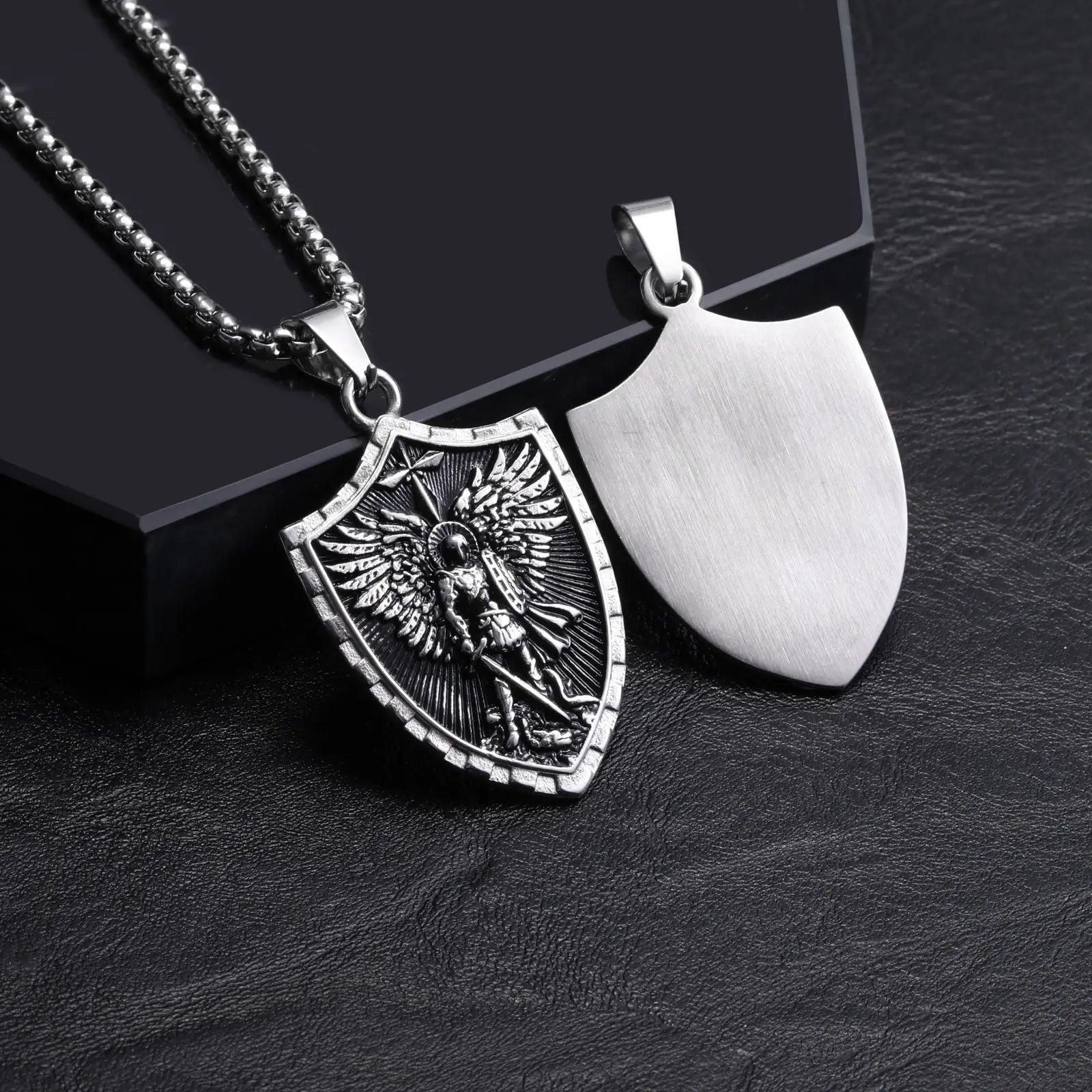 Vnox Archangel Saint Michael Shield Pendant Necklace Stainless Steel Vintage Protection Amulet Chain Jewelry Gifts for Men Women