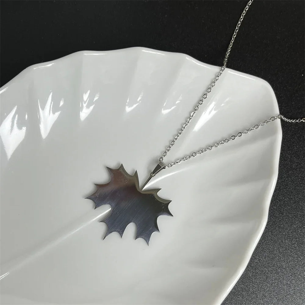 Stainless Steel Necklace For Women Man Maple Leaf Choker Pendant Chain Necklaces Engagement Jewelry korean Fashion NEW