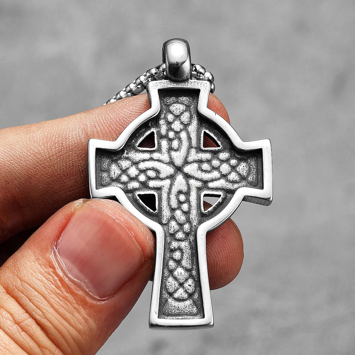 Gothic Celtic Cross Pendant Necklace — Stainless Steel