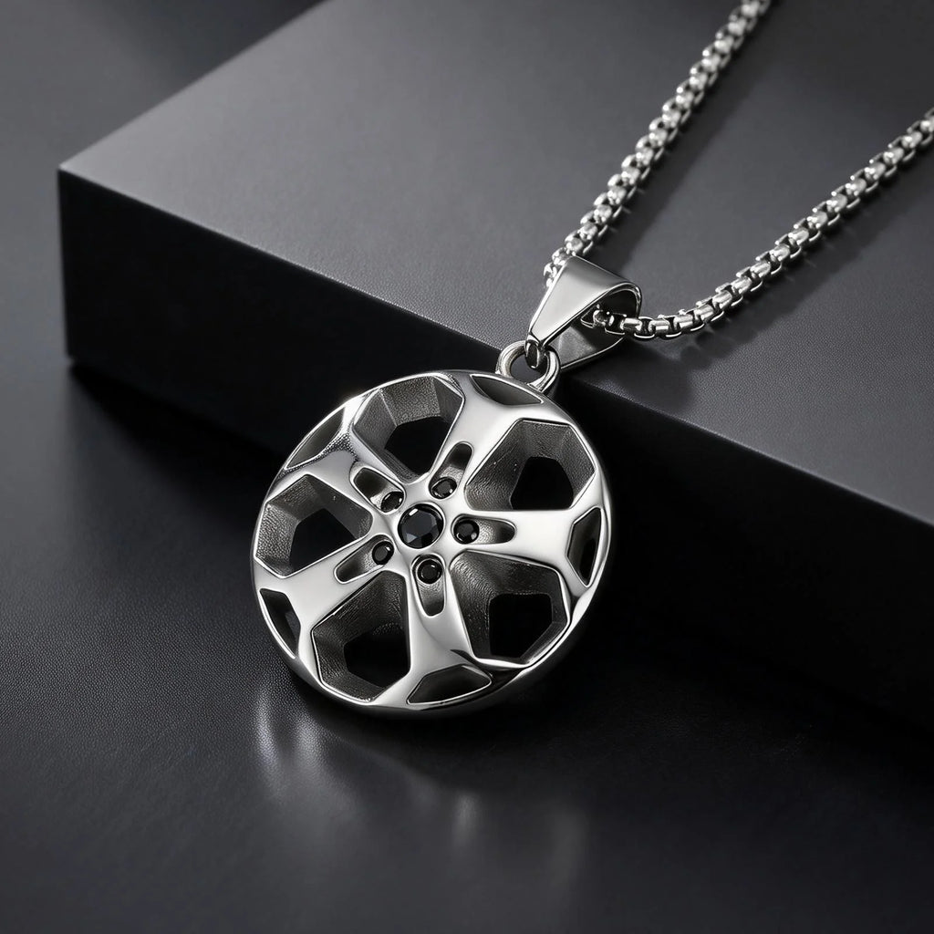 Creative Unique Wheel Hub Pendant Necklace Inlaid Cubic Zircon Stainless Steel Necklace Fashion Punk Jewelry for Men Gift