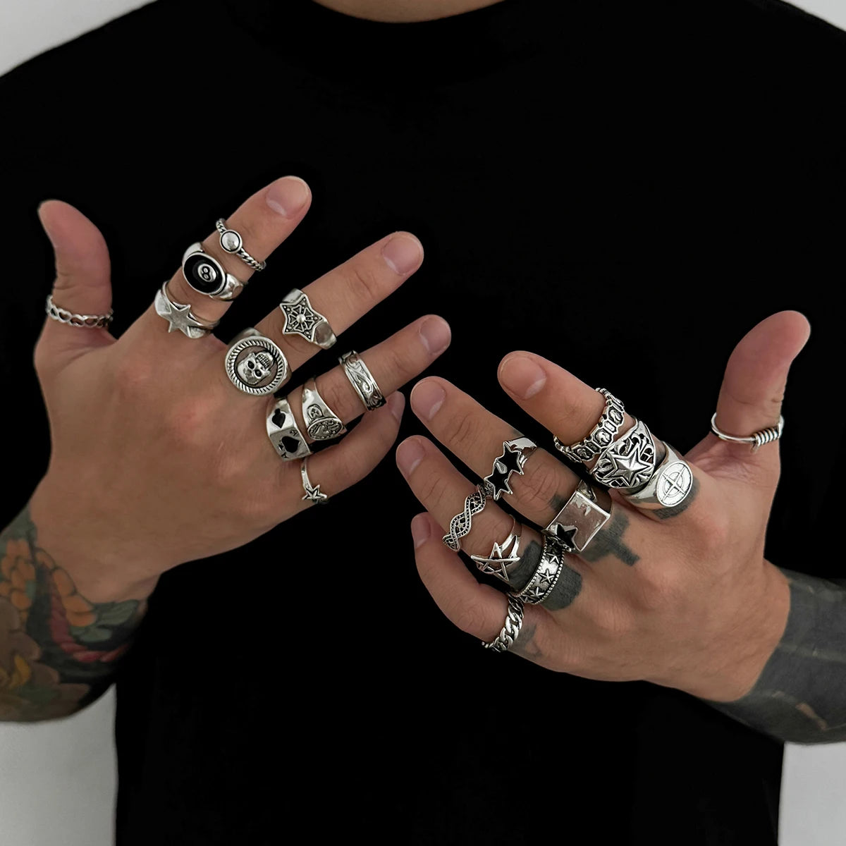 Gothic Pentagram Silver Ring