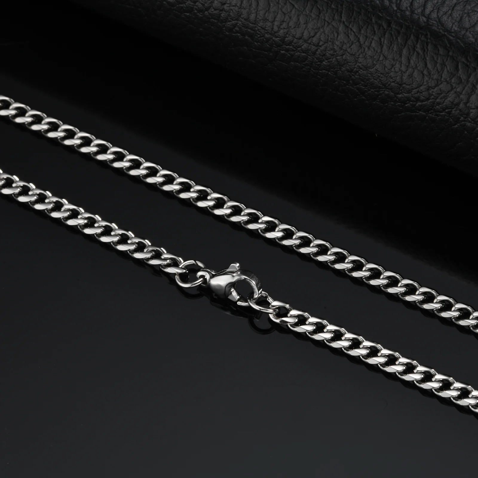 Braided Link Chain Choker Necklace — Stainless Steel