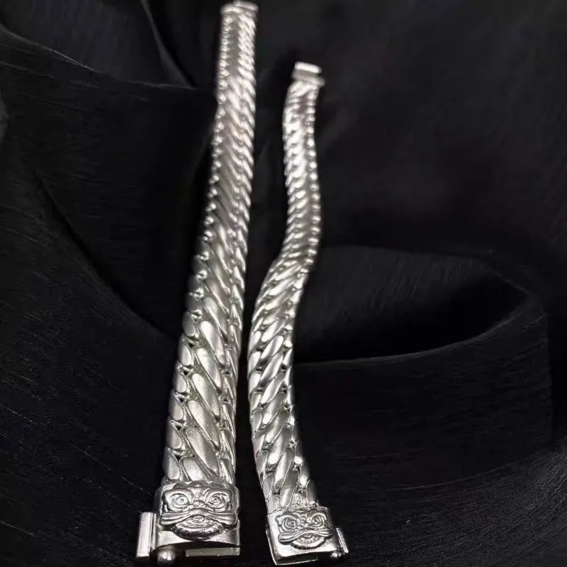 Lion Head Cuban Link Whip Chain Bracelet — Wide Bold, 22cm
