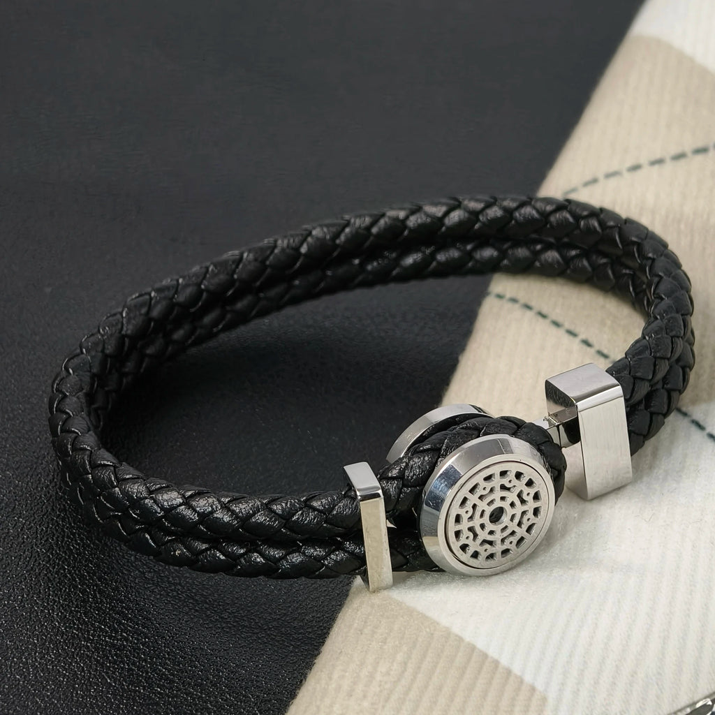 New personalized Wanjia European and American bracelet MB bracelet woven stainless steel men's bracelet