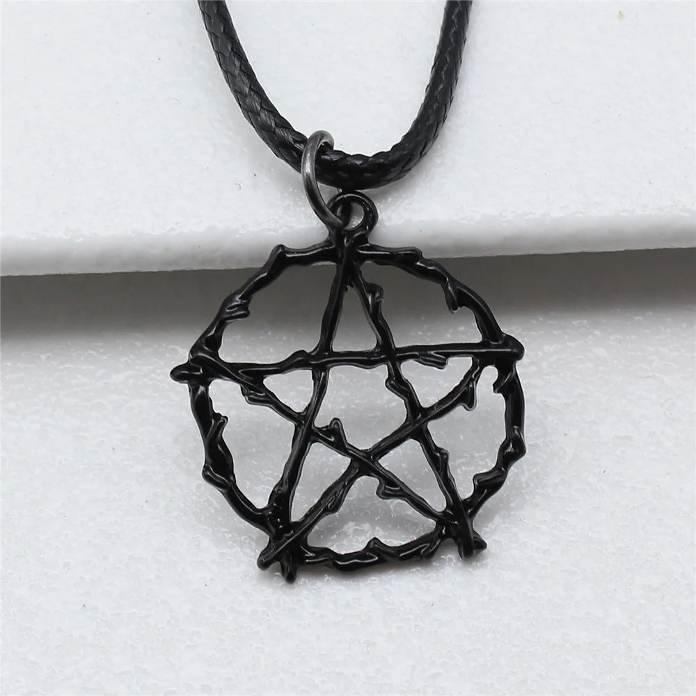 Pentagram Pendant Necklace for Men 45cm Chain
