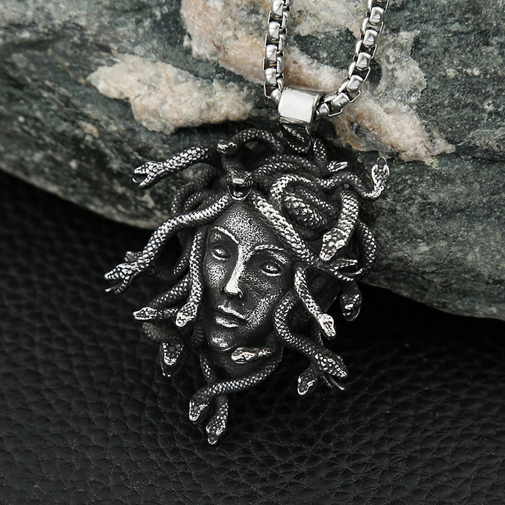Gothic Vintage Medusa Pendant 316L Stainless Steel Punk Hip Hop Unique Snake Necklace Fashion Amulet Jewelry Gifts