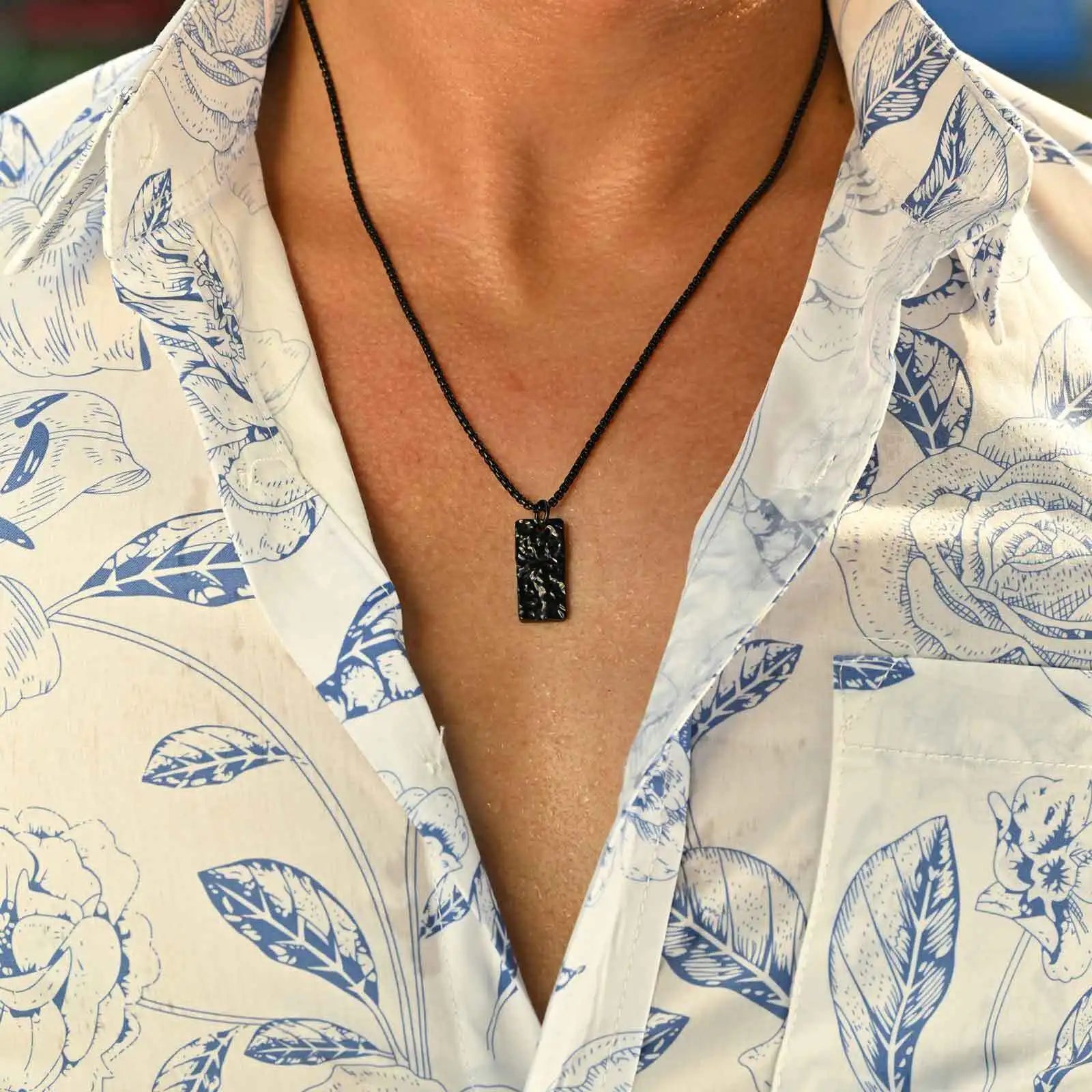 Vnox Wrinkle Geometric Necklace for Men, Stainless Steel Rectangular Pendant Box Chain Necklaces, Punk Jewelry Halloween Gifts