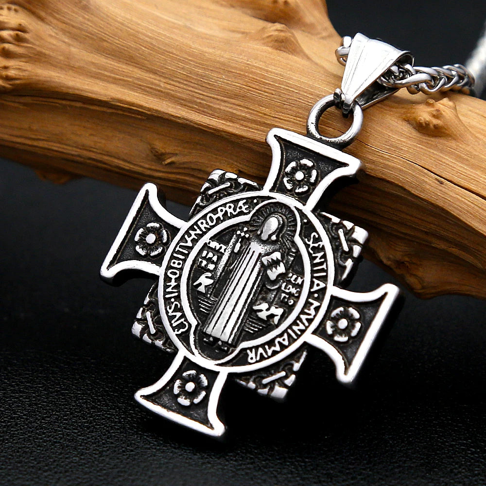Fashion Retro Christ Jesus Necklace Stainless Steel Rune Cross Pendant For Men Women Punk Amulet Jewelry Gift