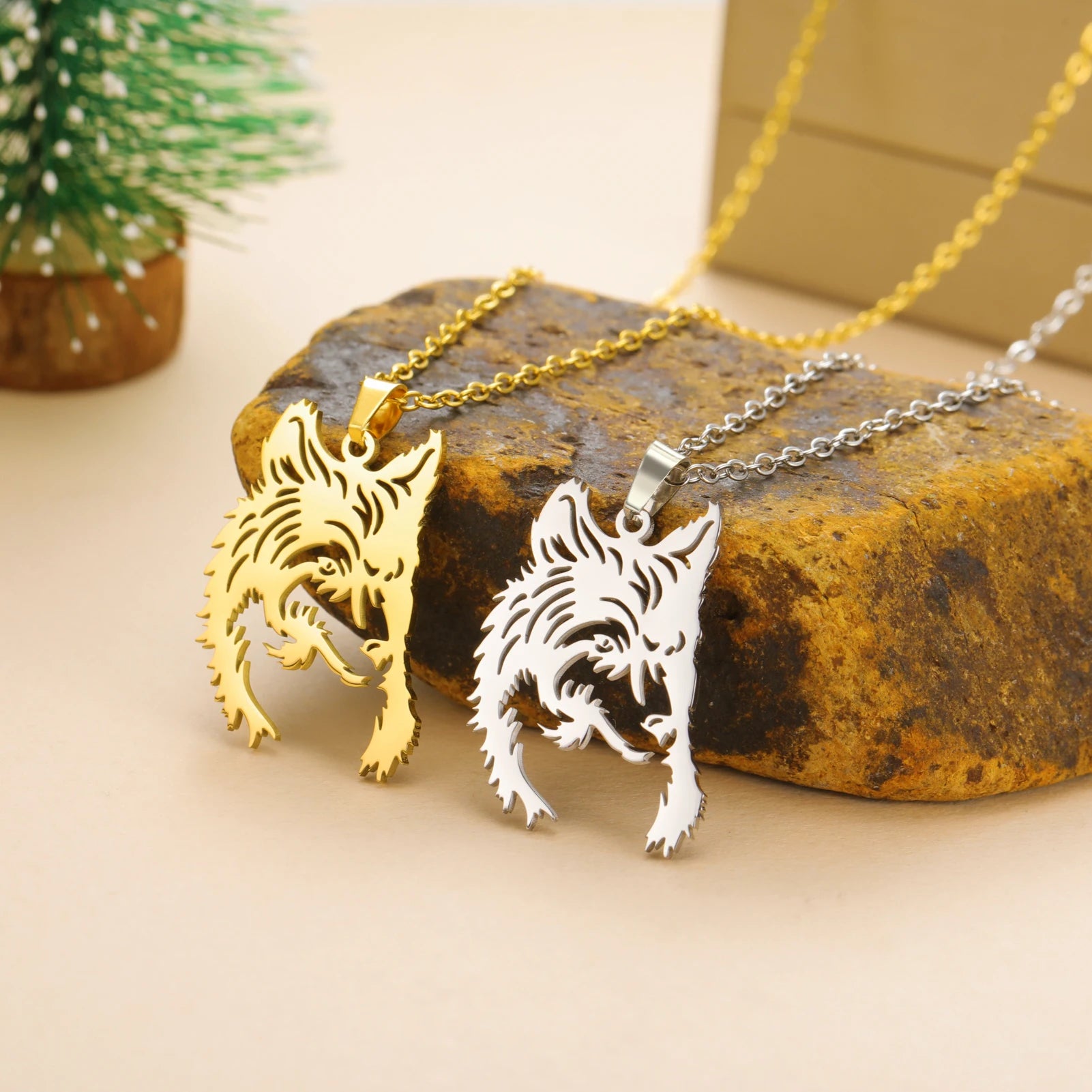 Wolf Head Necklace for Men Women Stainless Steel Animal Neck Chain Gift Punk Jewelry Birthday Gifts 2026 Wholesale New