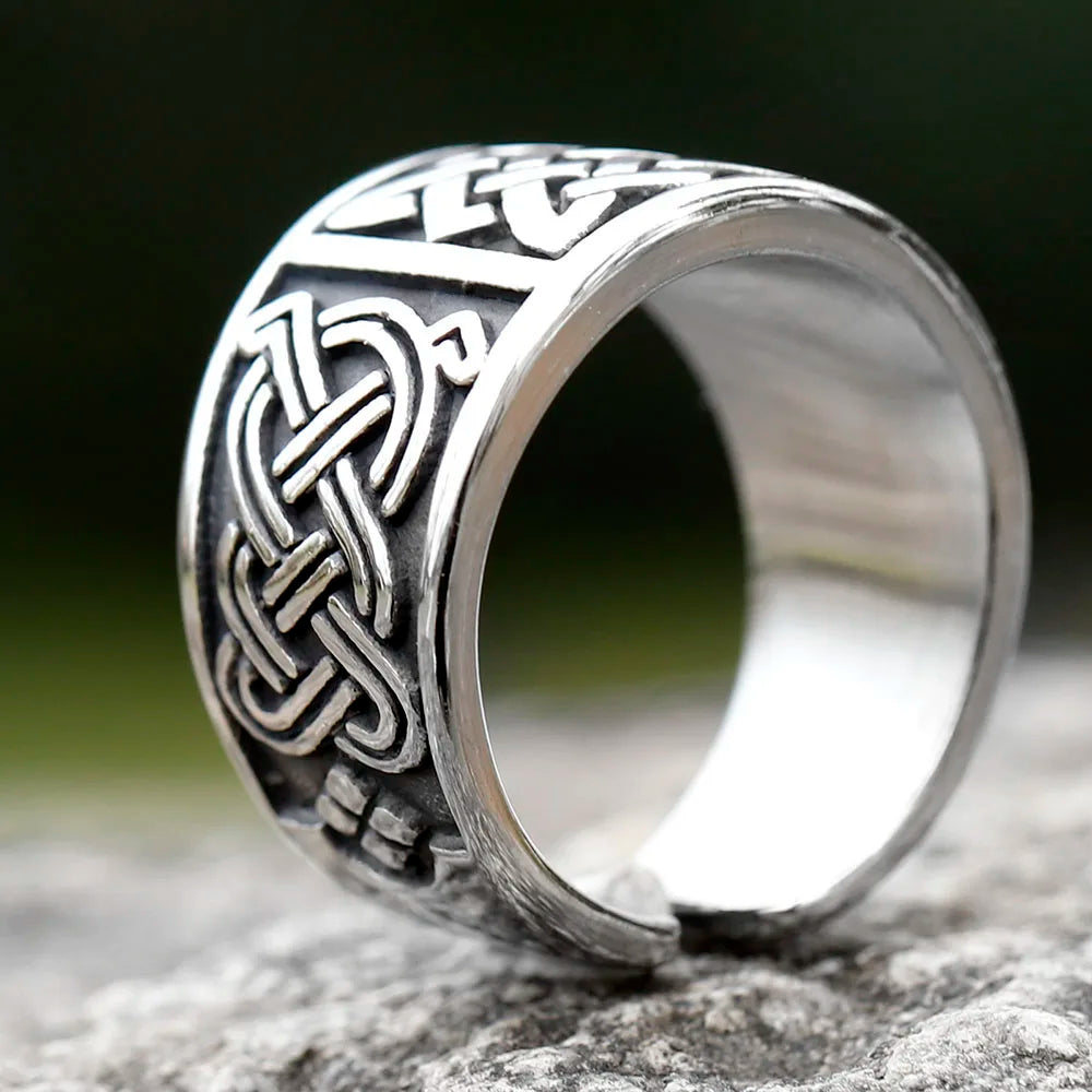 Viking Odin Trinity Celtic Knot Amulet Ring — Stainless Steel
