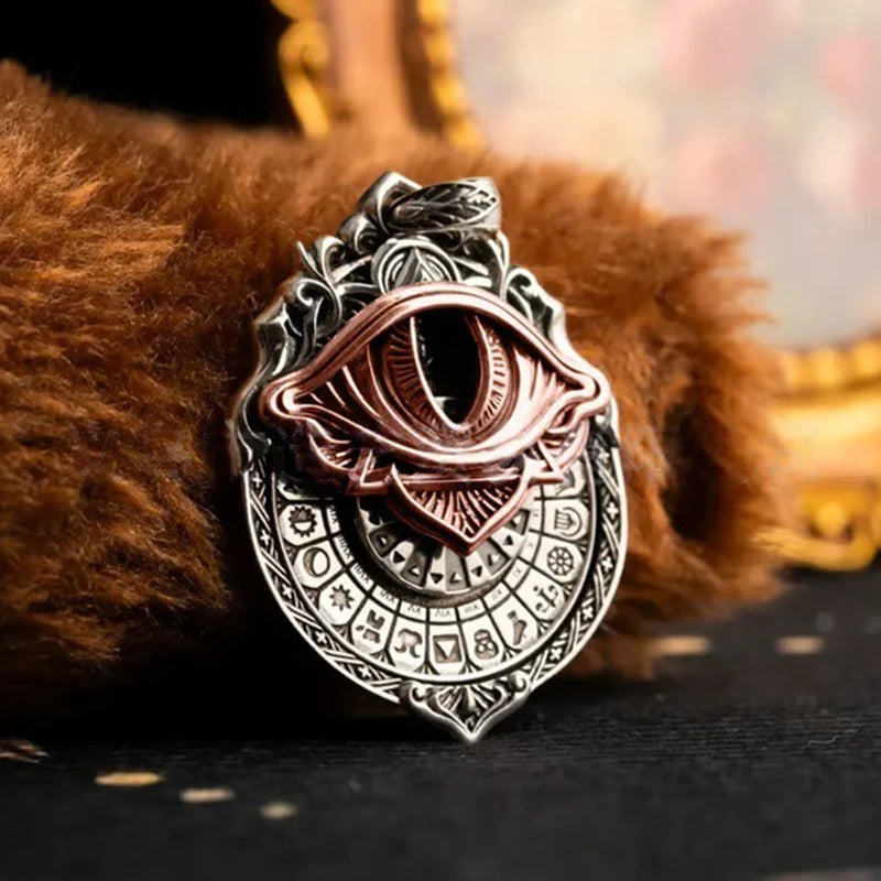 Tarot Vision Pendant - All-Seeing Eye Necklace, Tarot Card Symbol Pendant, Mystic Divination Jewelry, Spiritual Guidance