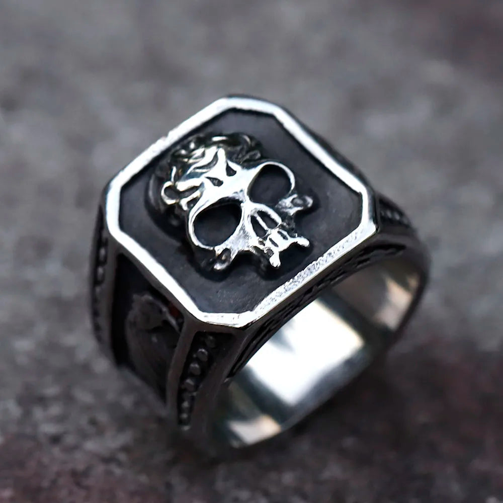 Retro Skull Gothic Biker Ring — Stainless Steel