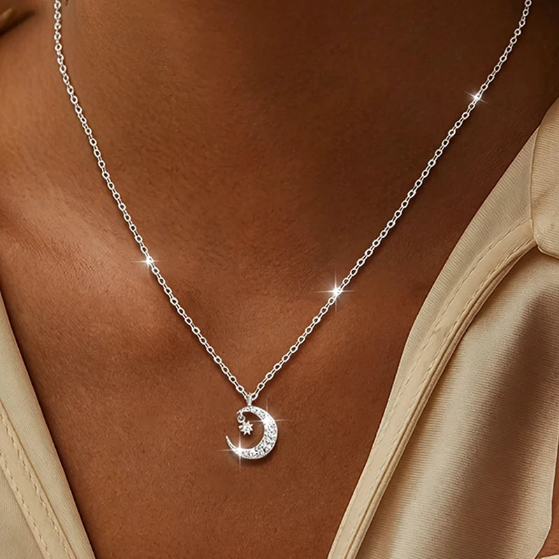 Fresh Star Moon Pendant Necklace for Women Sparkling Elegant Dainty Neck Accessory Charms Gentle Wedding Party Jewelry
