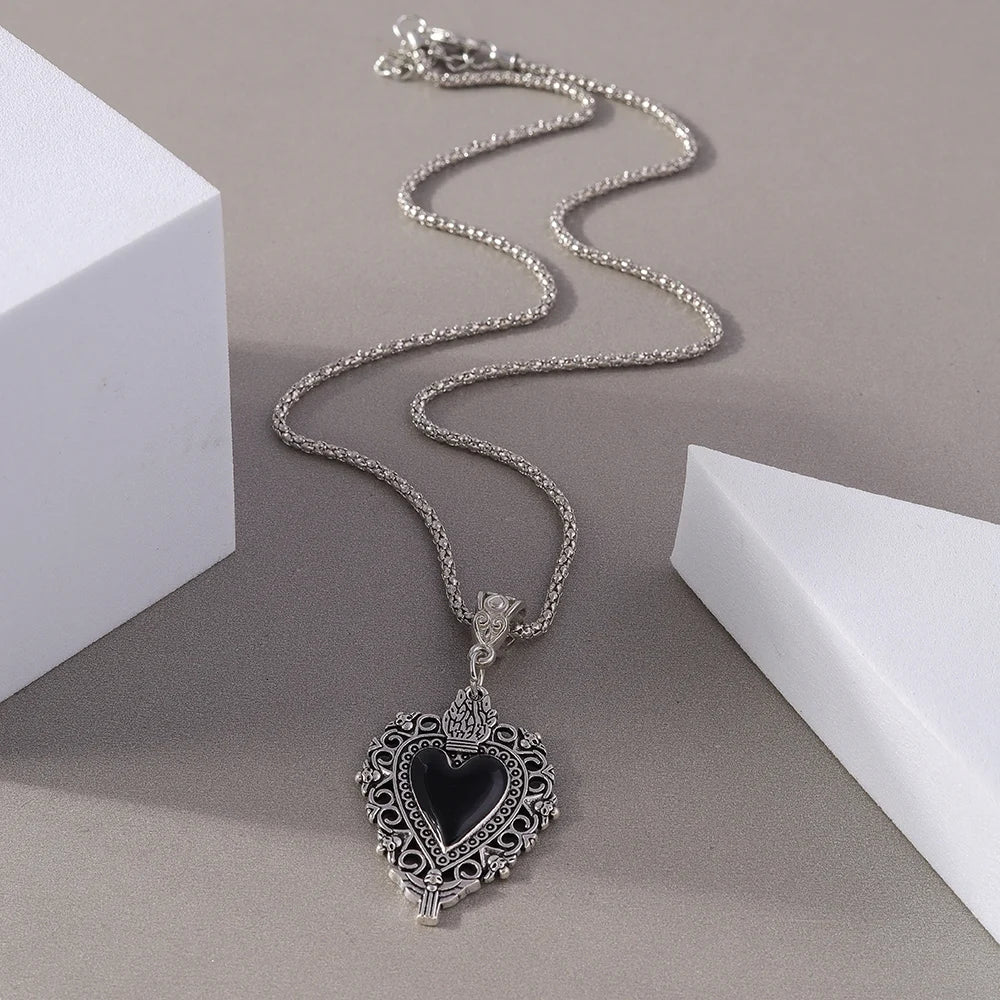 Gothic Skull Love Heart Necklace for Women Men Religious Crucifix Necklaces Punk Jewelry Gifts