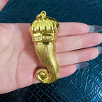 Gold Pendant Necklace