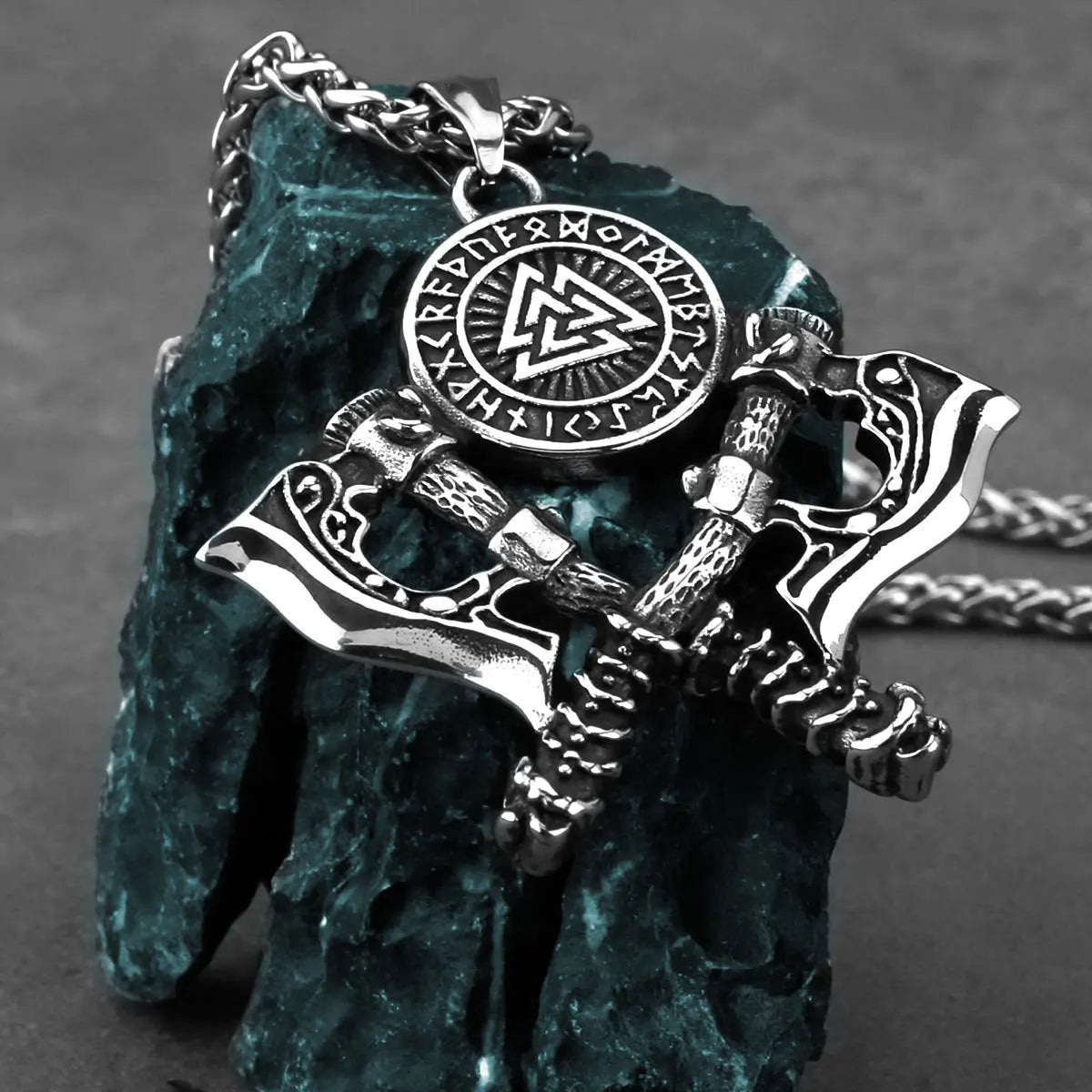 Viking Steel Pendant 316L Double Axe Vintage