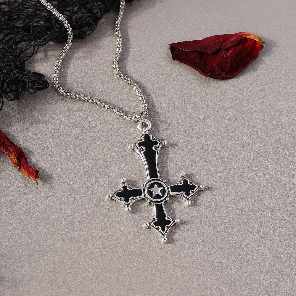 Retro Cross Pendant Necklaces for Women Men Gothic Steampunk Skull Necklace Chain Hip Hop Jewelry Gifts