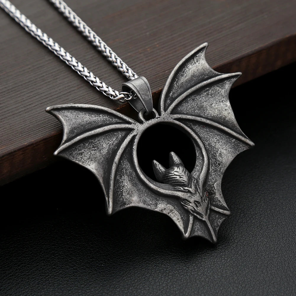 Vintage Biker 316L Stainless Steel 3D Bat Pendant For Men Boys Punk Hip Hop Animal Necklaces Creative Jewelry Gifts