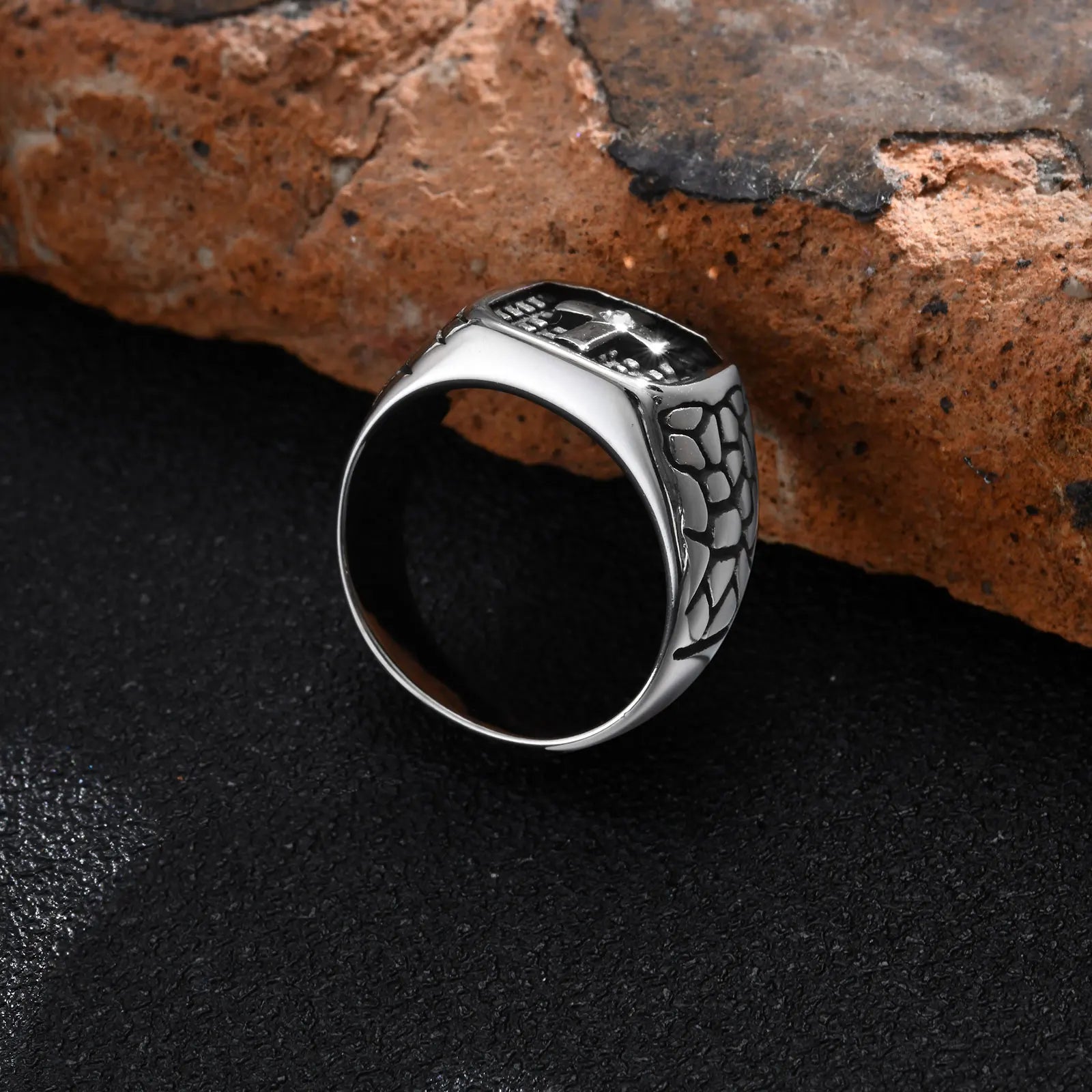 Trendy Stainless Steel Cross Rings For Men Silver Color Crack Zircon Rings Cross Signet Chunky Dainty Jewelry For Man
