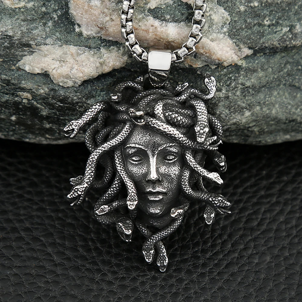 Gothic Vintage Medusa Pendant 316L Stainless Steel Punk Hip Hop Unique Snake Necklace Fashion Amulet Jewelry Gifts