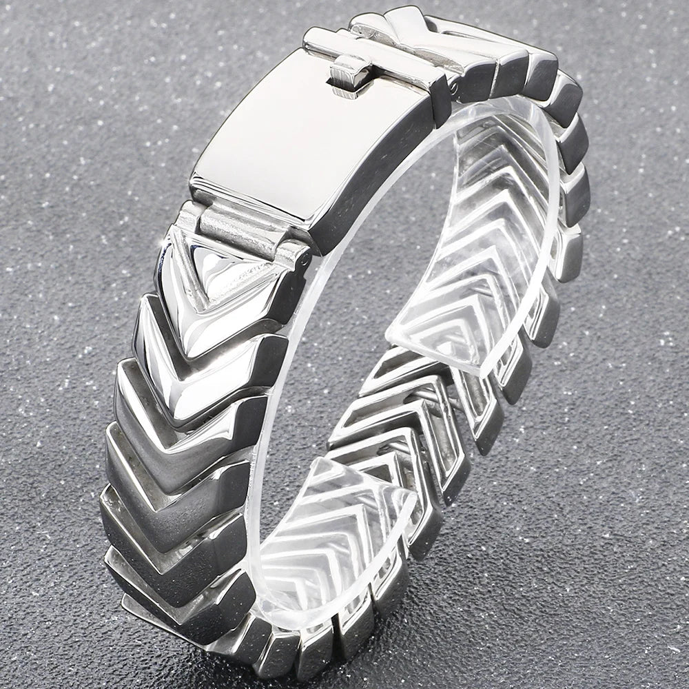 V-Shaped Snake Bone Chain Bracelet for Man High Polished 316l Stainless Steel Men's Bracelets Punk Rock Statement