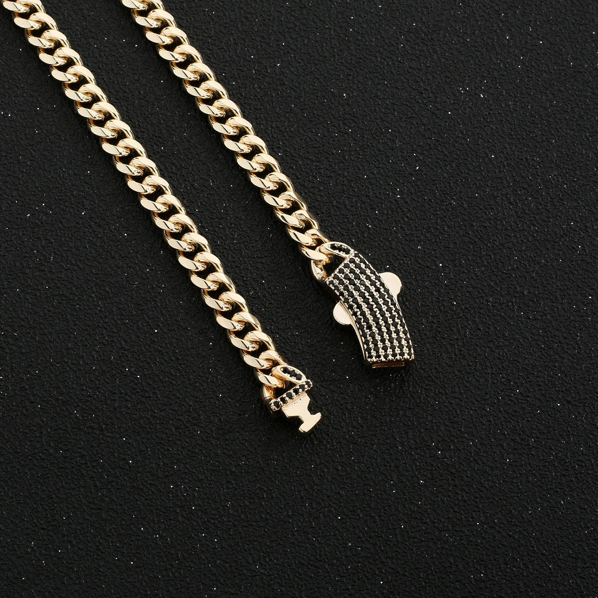 Classic Cuban Link Chain Necklace 10mm Wide — Black-Tone