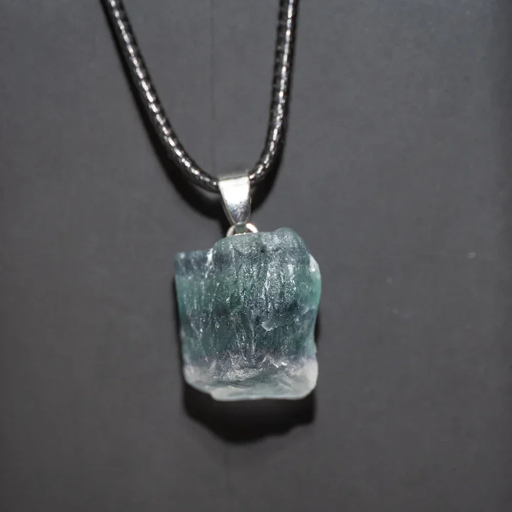 1PC Natural Crystal Rough Stone Amethyst Pendant Energy Healing Gemstone Amethyst Necklace Charms Chakra Halo Jewelry for Women