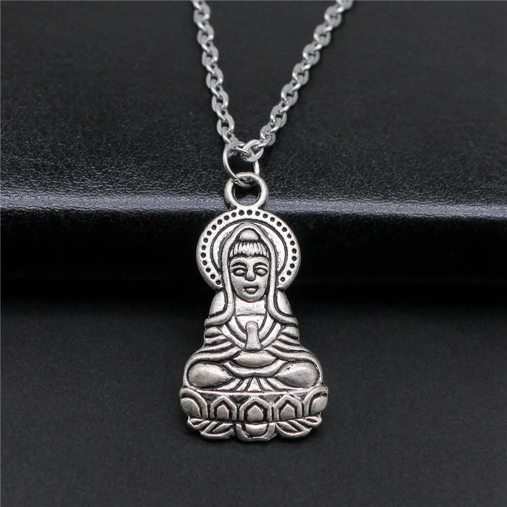 Vintage Chief Pharaoh Necklace On The Neck 43Cm Chain Girl Jewellery Beach Art Supplies