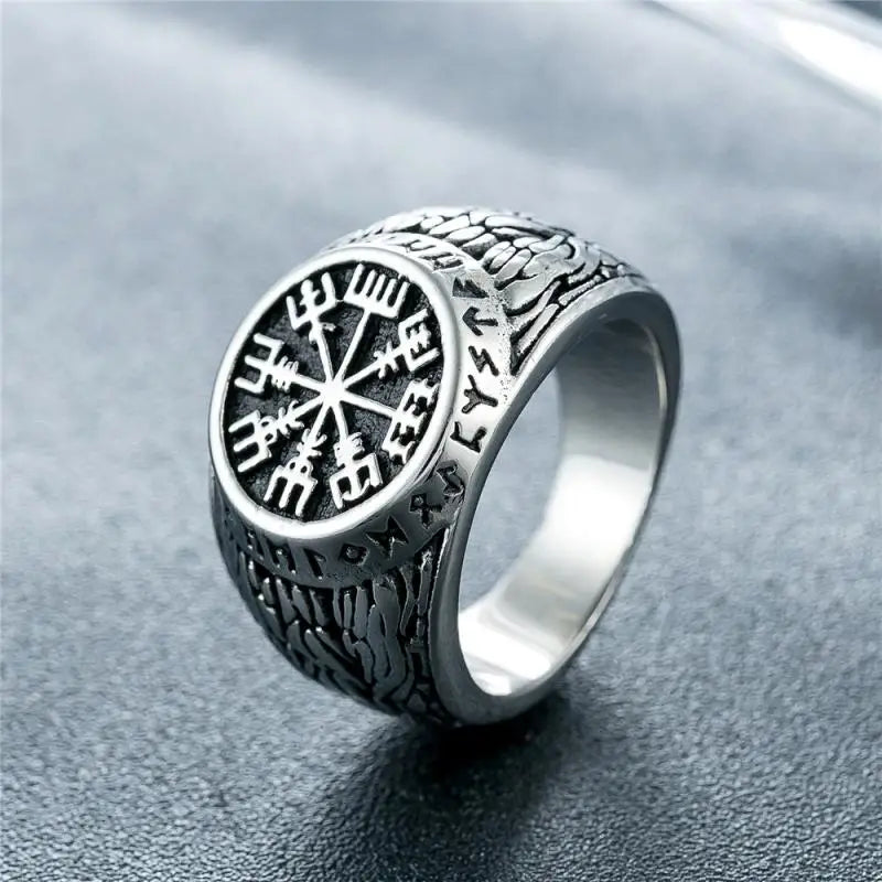 Vintage Viking Rune Signet Scandinavn Rings for Men Domineering Punk Nordic Amulet Jewelry