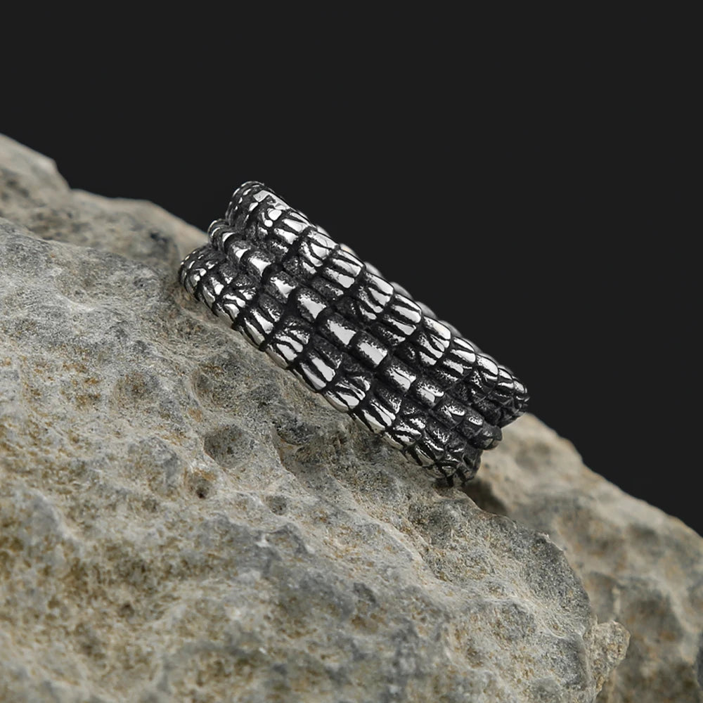 Stainless Steel Jewelry Dragon Scales Gothic Amulet Viking Rings For Men Women Norse Pagan Warrior Ring Symbolic Gift