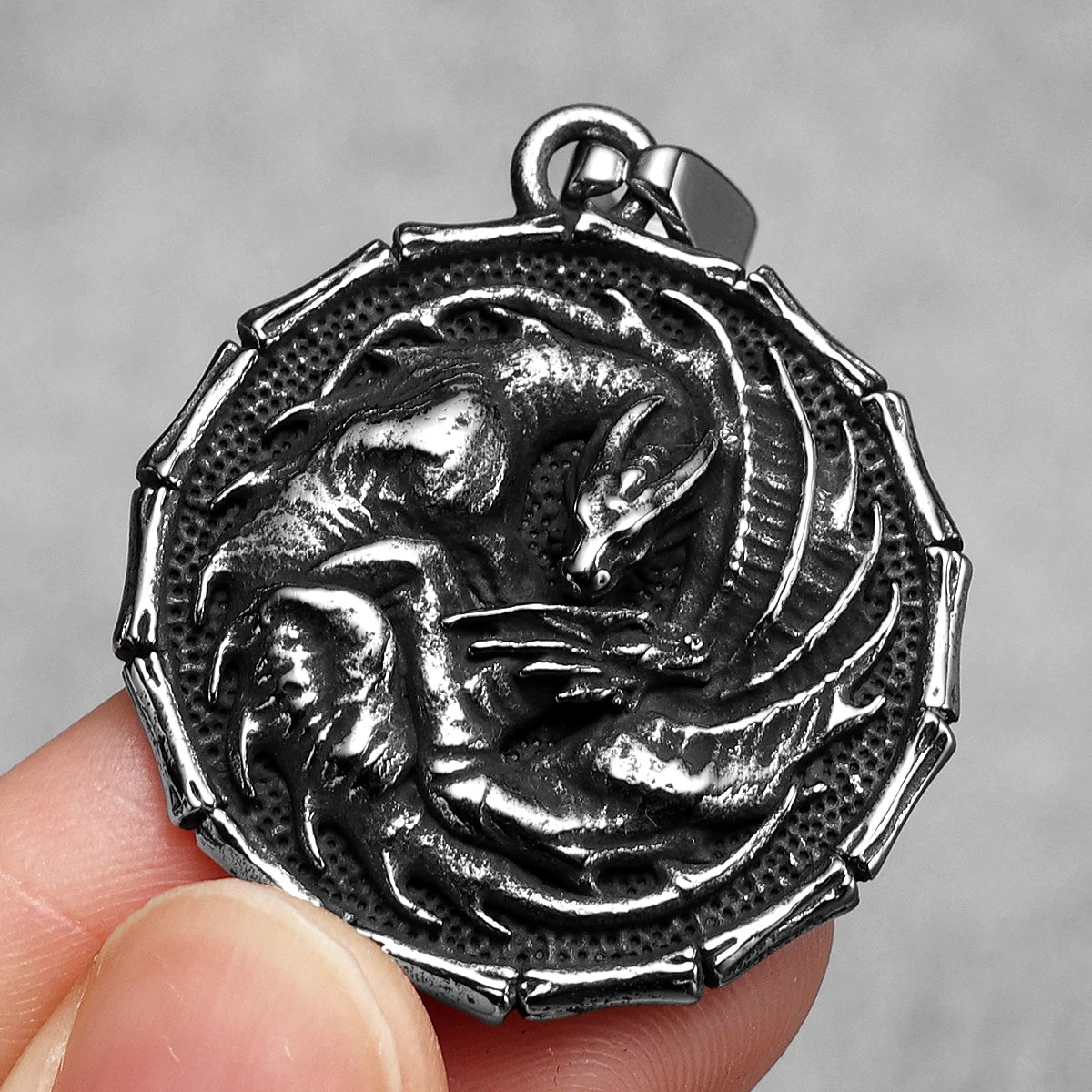 Dragon Shield Lightning Men Necklace Stainless Steel Pendant Chain Women Punk Fashion Jewelry New In Accessories Gifts
