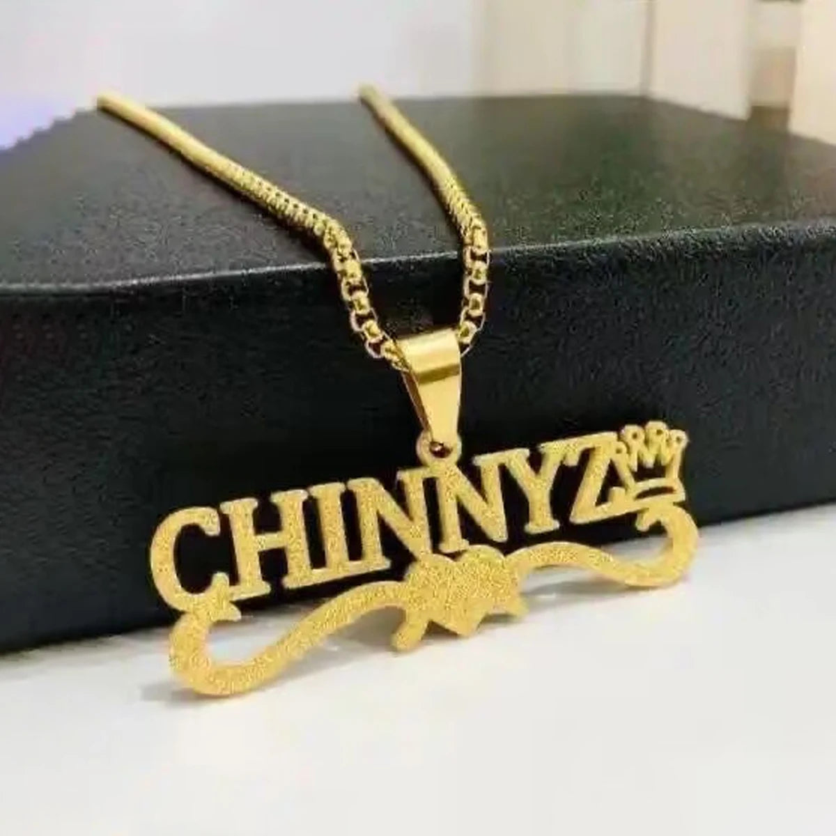 Atoztide 50cm Personalized Custom Names Pendant Necklace Stainless Steel Gold Color Cuban Thick Chain for Men Women Jewelry Gift