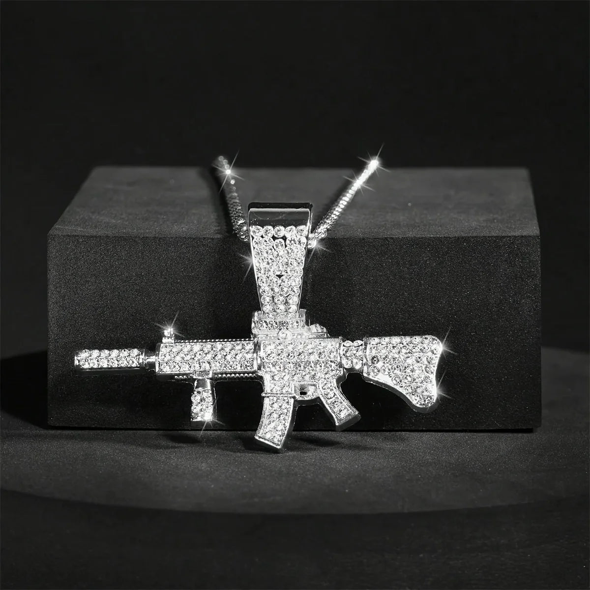 Fashion HipHop Ak47 Submachine Gun Pendant Necklace For Men Crystal Cuban Chain Iced Out Bling Necklace Punk Rock Biker