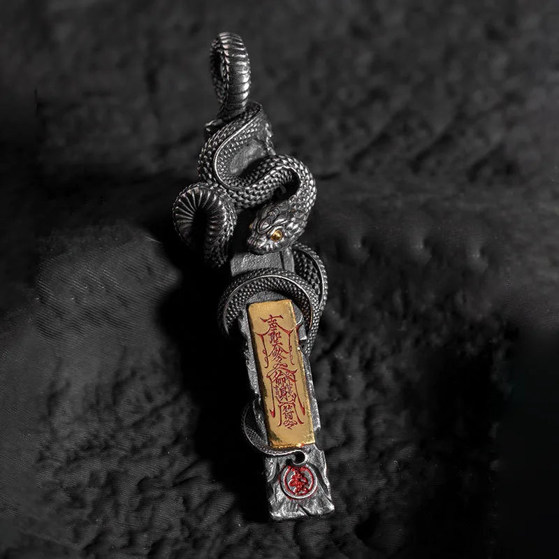 Chinese style creative snake pendant, men's and women's necklace jewelry