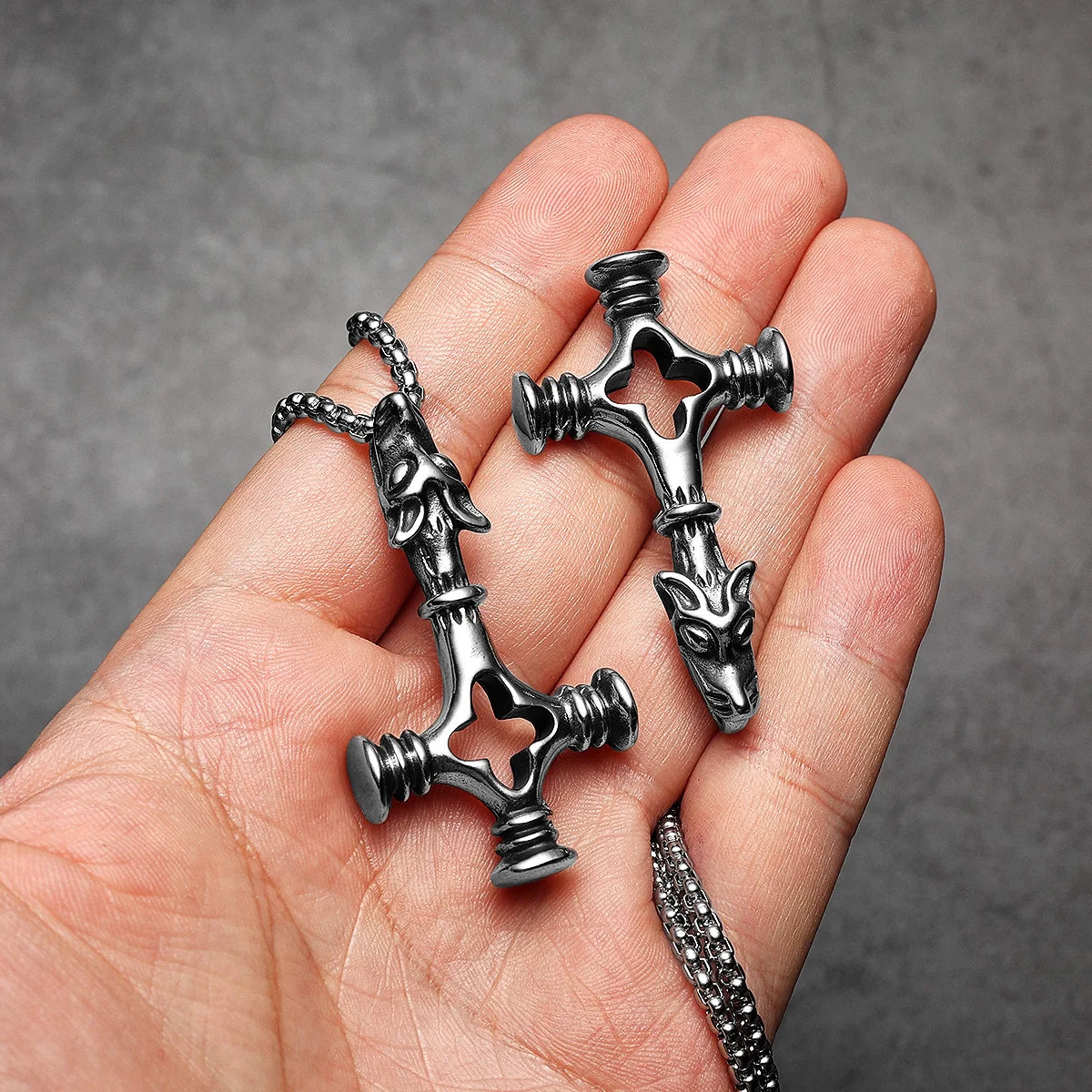 Wolf Hollow Cross Men Necklaces Stainless Steel Pendant Chain Women Fashion Jewelry Punk New In Accessories Gifts Wholesale