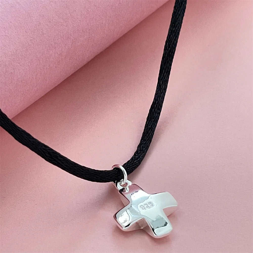Exquisite 925 silver jewelry, short cross pendant with black rope, suitable for daily wear or gift giving