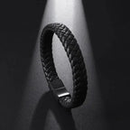 Vintage Punk Hand Woven Three Layer Leather Black Beaded Bracelet Magnetic Bracelet Clasp Men\\'s Charm Business Event Jewelry