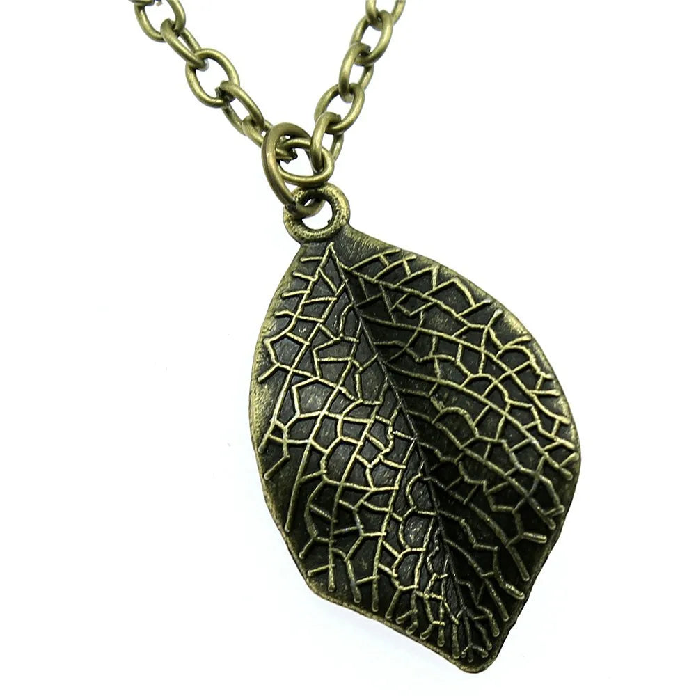 Vintage Leaf Pendant Necklace 35x20mm, Long Chain