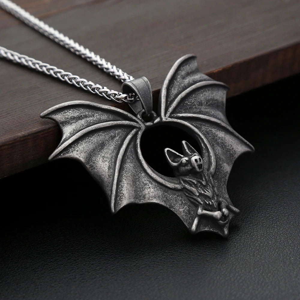 Vintage Biker 316L Stainless Steel 3D Bat Pendant For Men Boys Punk Hip Hop Animal Necklaces Creative Jewelry Gifts